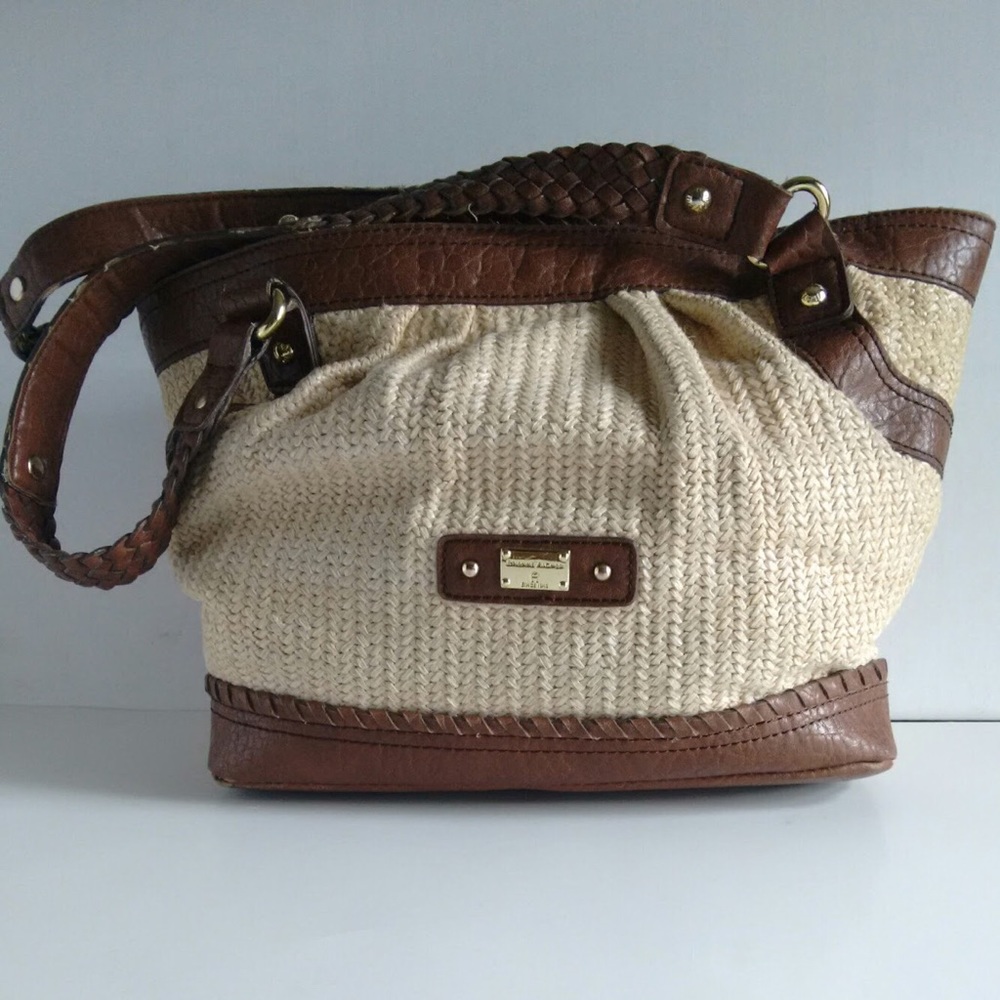 Etienne Aigner Straw Shoulder Bag - Picture 2 of 9